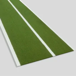 Rotolo di erba sintetica con linee per palestra