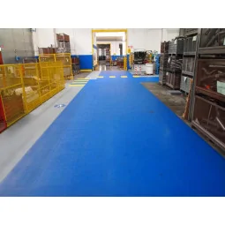 Pavimento Industriale Autoposante in PVC
