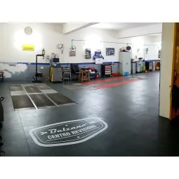 Pavimento Industriale Autoposante in PVC