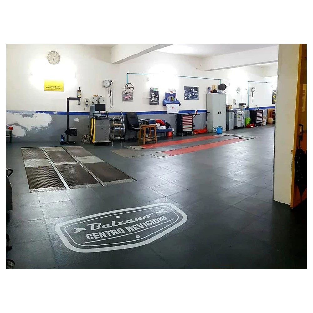 Pavimento Industriale Autoposante in PVC