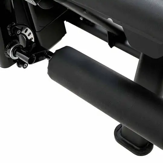 Leg Extension - Weight Stack 90 kg - Serie 550 - Diamond