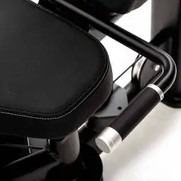 Adductor Machine - Weight Stack 80 kg - Serie 550 - Diamond