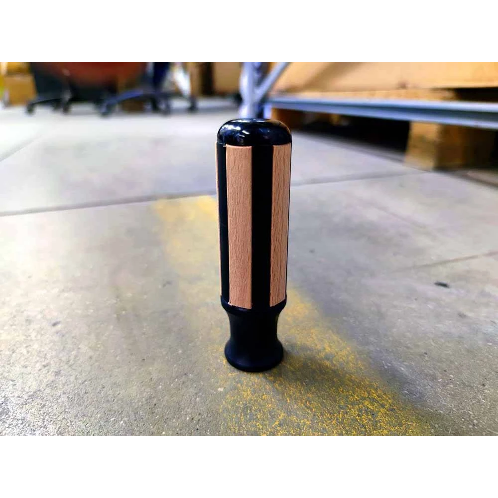 Calciobalilla Deluxe con aste rientranti (Linea bar con gettoniera)