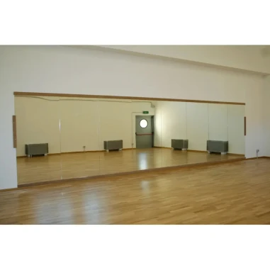Specchio per danza e palestra a parete 200x100 cm con battiscopa
